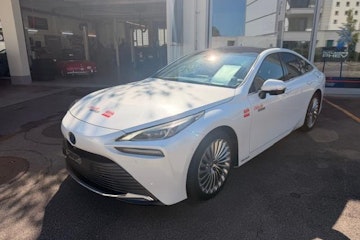 Vehicle image TOYOTA MIRAI 0 Vehicle image TOYOTA MIRAI 0