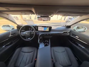 Toyota Mirai Fuel Cell Platinum