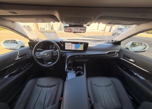 Vehicle image 11 Vehicle image 11