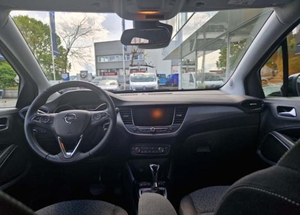 Vehicle image 6 Vehicle image 6