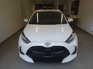 Toyota Yaris 1.5 VVT-i HSD e
