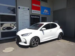 Toyota Yaris 1.5 VVT-i HSD e