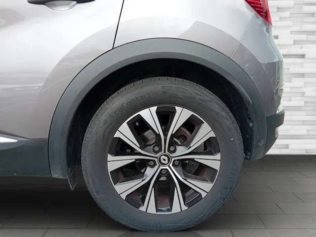Renault Captur 1.6 E-Tech techno