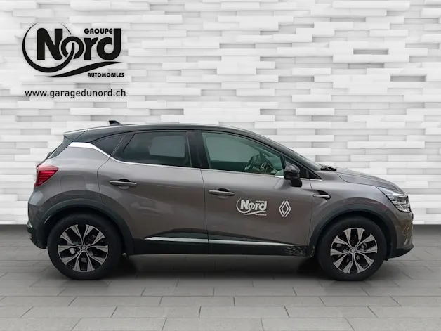 Renault Captur 1.6 E-Tech techno