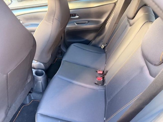 Vehicle image 22 Vehicle image 22