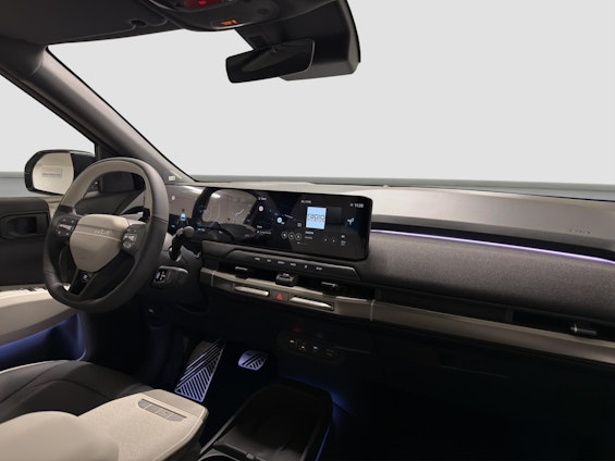 Vehicle image 13 Vehicle image 13