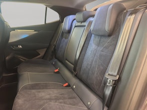 Vehicle image DS AUTOMOBILES No4 1.2 Hybrid Jules Verne