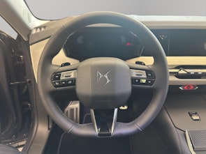 Vehicle image DS AUTOMOBILES No4 1.2 Hybrid Jules Verne