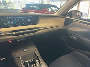 DS Automobiles No4 1.2 Hybrid Jules Verne