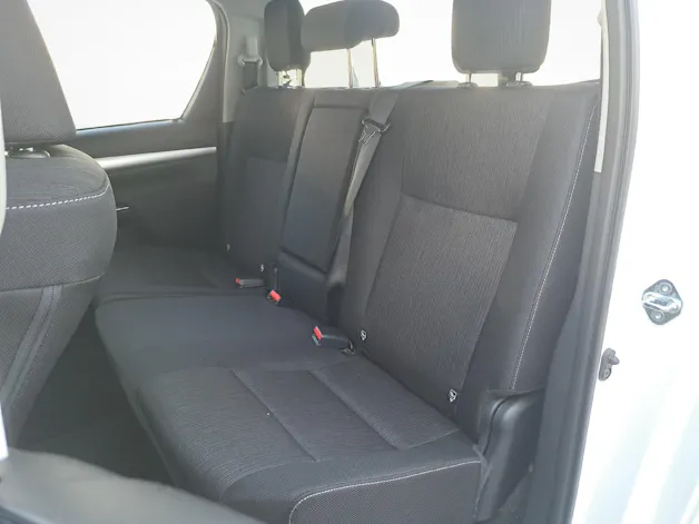 Toyota Hilux Double Cab.-Pick-up 2.8 D-4D MHEV 204 Style