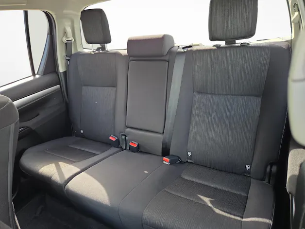 Toyota Hilux Double Cab.-Pick-up 2.8 D-4D MHEV 204 Style