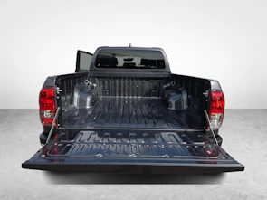 Fahrzeugbild TOYOTA Hilux Double Cab.-Pick-up 2.8 D-4D MHEV 204 Style
