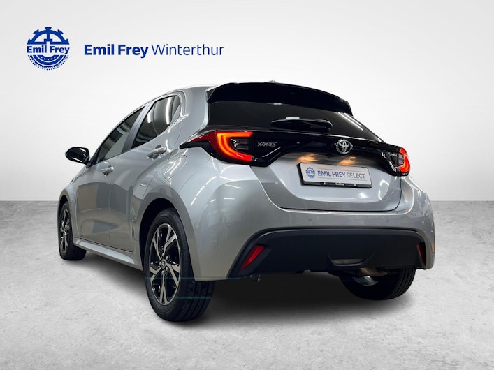 Vehicle image TOYOTA YARIS