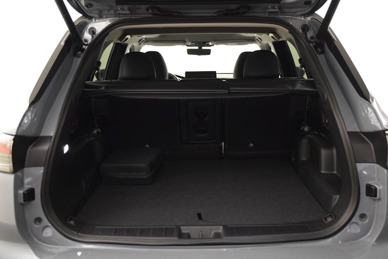 Vehicle image MITSUBISHI OUTLANDER