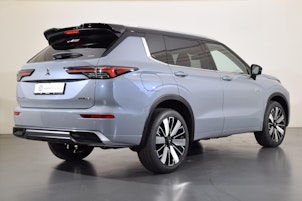 Vehicle image MITSUBISHI Outlander 2.4 PHEV Instyle 4x4