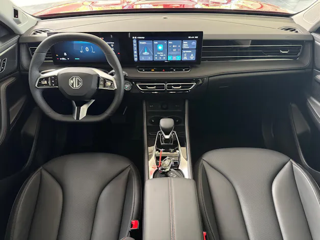 MG HS 1.5 Hybrid Luxury