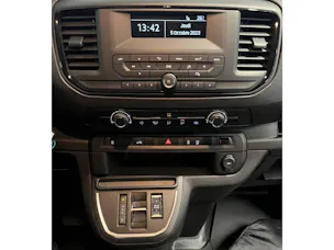 Peugeot Expert 75 KWh Standard