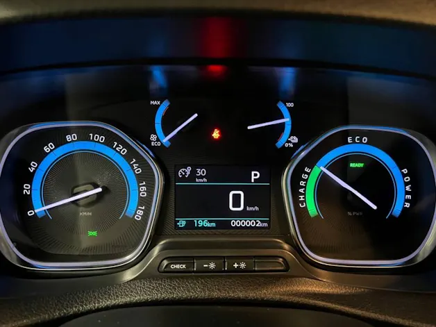 Peugeot Expert 75 KWh Standard