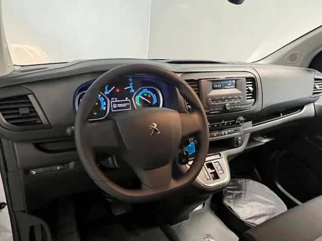 Peugeot Expert 75 KWh Standard