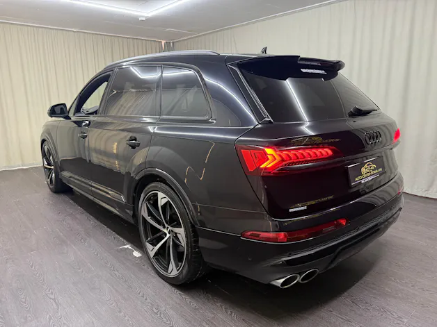 Audi SQ7 4.0 TDI quattro tiptronic