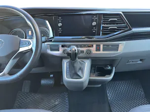 VW T6.1 2.0 TDI DSG