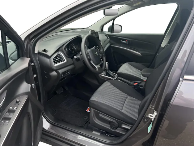 Suzuki S-Cross 1.4 T Compact+ Hybrid 4x4