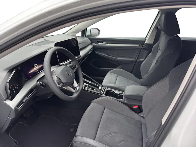 VW Golf 1.5 TSI PHEV Style