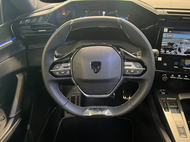 Peugeot 308 e GT 54kWh