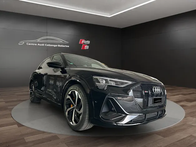 Audi e-tron 55 S Line quattro