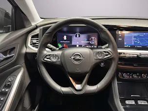 Opel Grandland 1.6 Hybrid GS Line Automatik