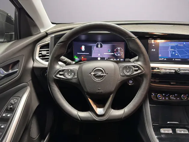 Opel Grandland 1.6 Hybrid GS Line Automatik