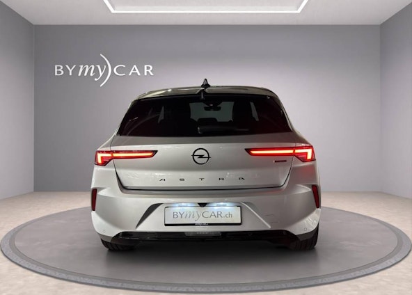 Vehicle image 2 Vehicle image 2