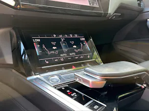 Audi e-tron 55 Advanced quattro