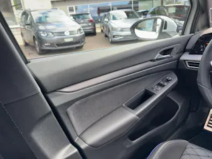 VW Golf 1.5 e TSI mHEV R-Line DSG