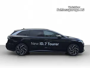 VW ID.7 Tourer Pro 77 kWh United