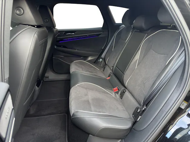 VW ID.7 Tourer Pro 77 kWh United