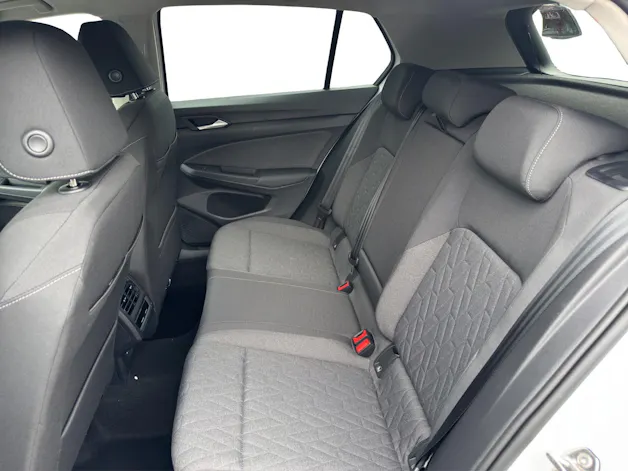 VW Golf 1.5 TSI PHEV Life