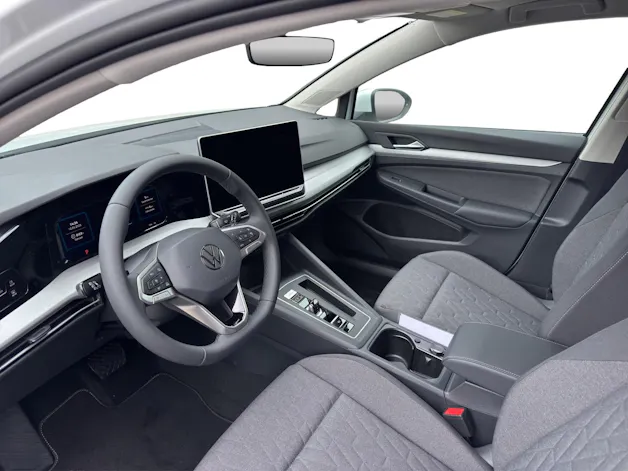 VW Golf 1.5 TSI PHEV Life