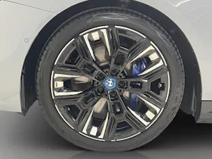 BMW i5 M60 xDrive