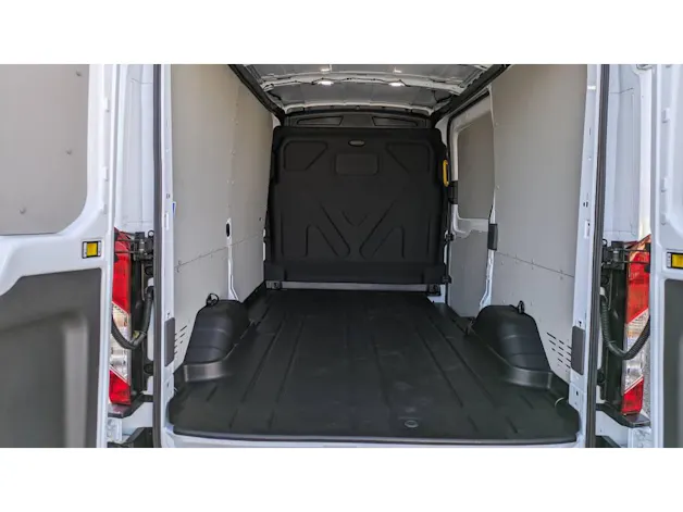Ford E-Transit Van 350 L2 Trend RWD 68kWh