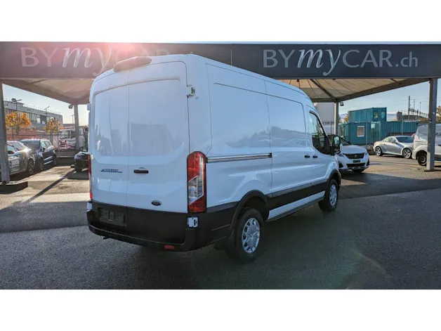Ford E-Transit Van 350 L2 Trend RWD 68kWh