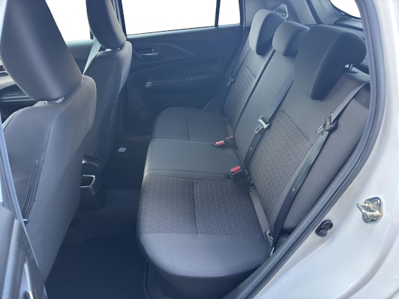 Vehicle image 13 Vehicle image 13