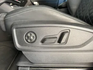 Audi Q5 2.0 TDI sport quattro S-tronic