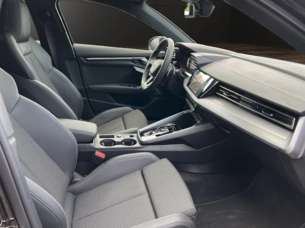Audi A3 Sportback 35 TFSI S line Attraction S-tronic