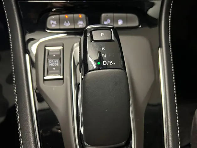 OPEL Grandland 1.6 Hybrid4 GSe Automatik