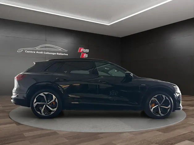 Audi e-tron 55 S Line quattro