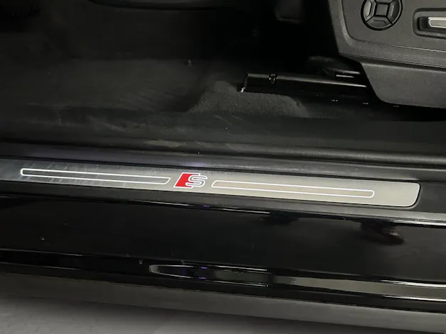 Audi e-tron 55 S Line quattro
