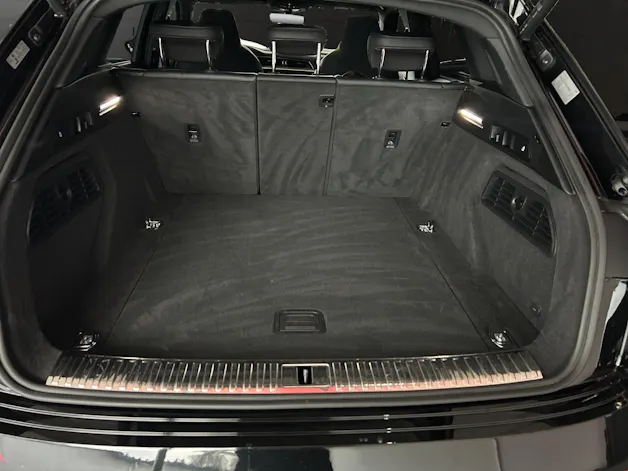 Audi e-tron 55 S Line quattro