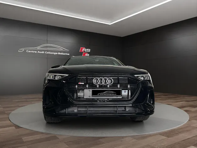 Audi e-tron 55 S Line quattro