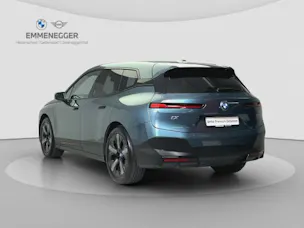 BMW iX xDrive40